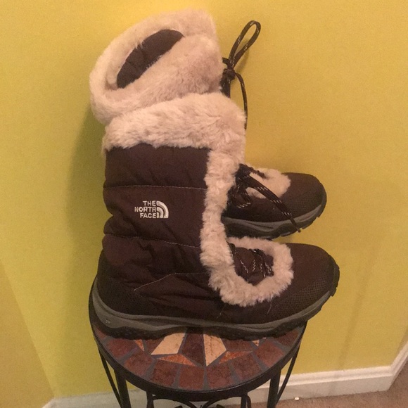 EUC North Face boots - Picture 2 of 3